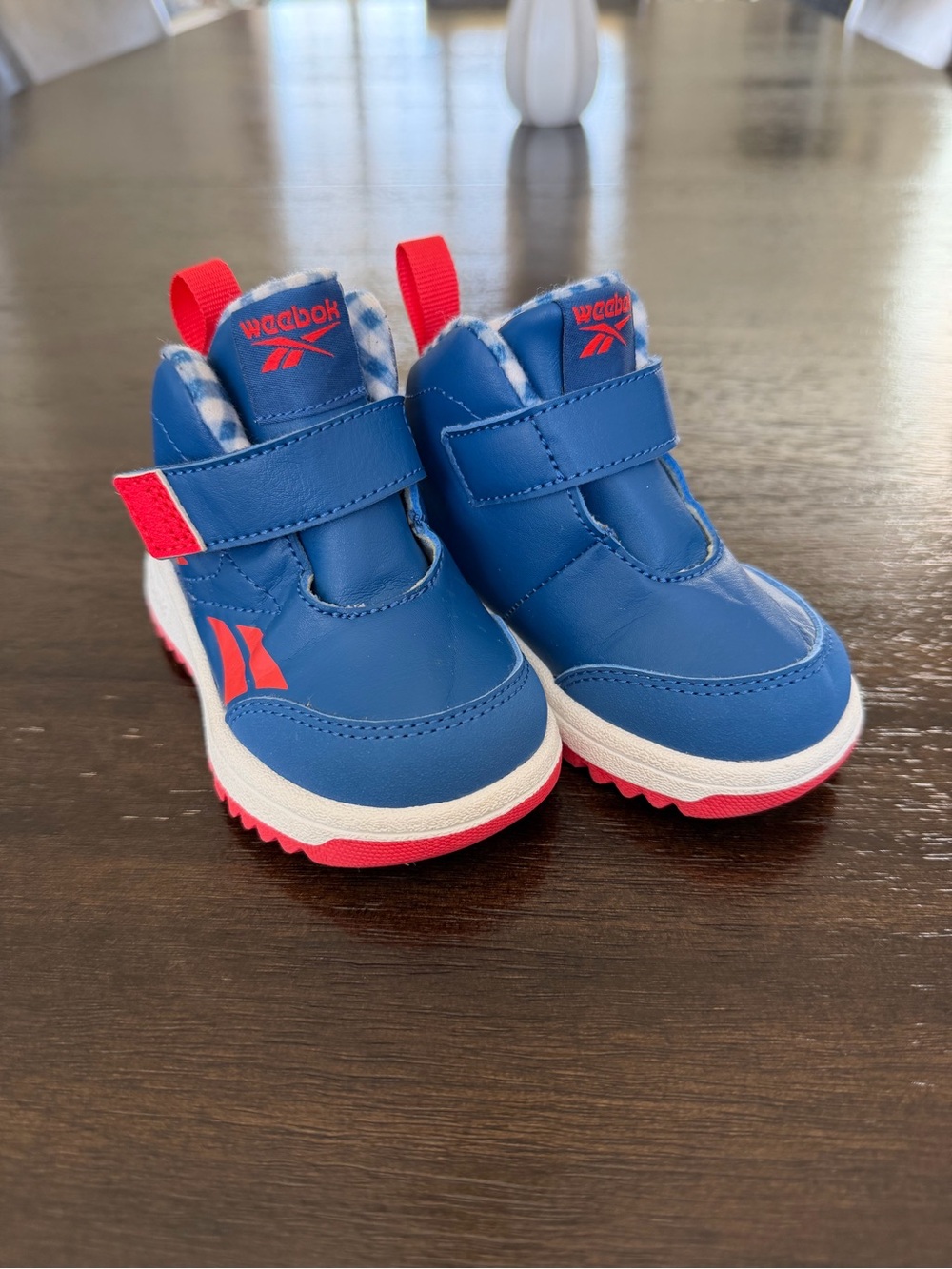 Reebok Toddler Shoes Size 4 Blue Red Fleece Lined Velcro Sneakers